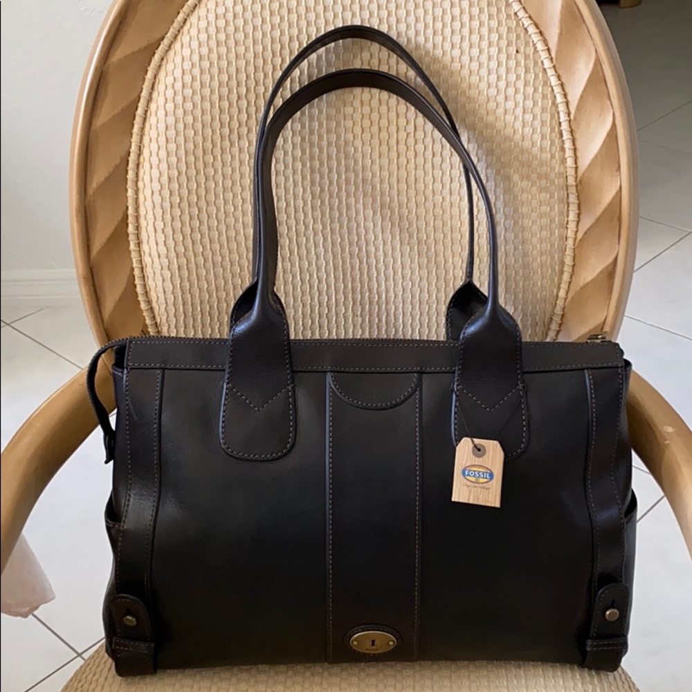 NWT! Black leather Fossil VRI Top Zip Handbag - Picture 3 of 6